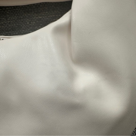 Alexandra Cream Knot Bag - Picture 5 of 7